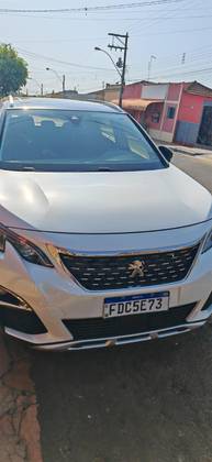 PEUGEOT 5008 2019