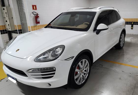 PORSCHE CAYENNE 2013
