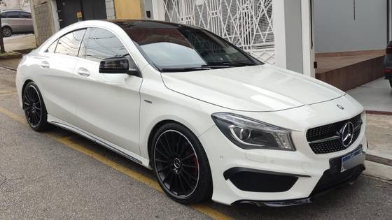 MERCEDES-BENZ CLA 250 2015