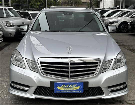 MERCEDES-BENZ E 250 2012