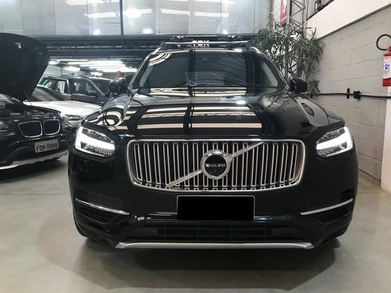 VOLVO XC90 2019