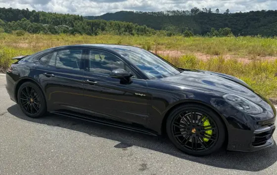 PORSCHE PANAMERA 2019
