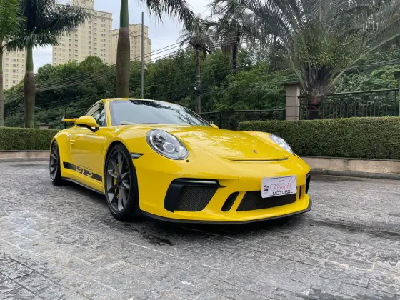 PORSCHE 911 2018
