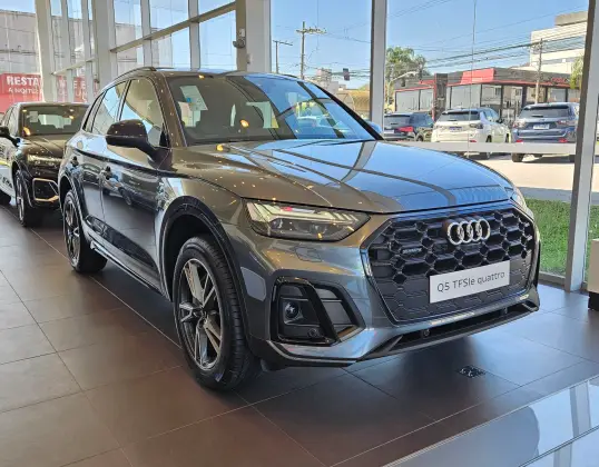 AUDI Q5 2024
