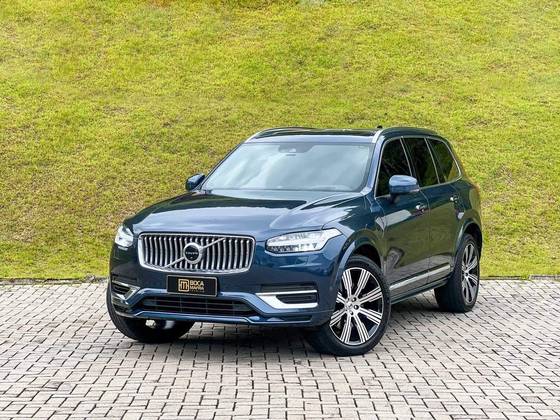 VOLVO XC90 2021