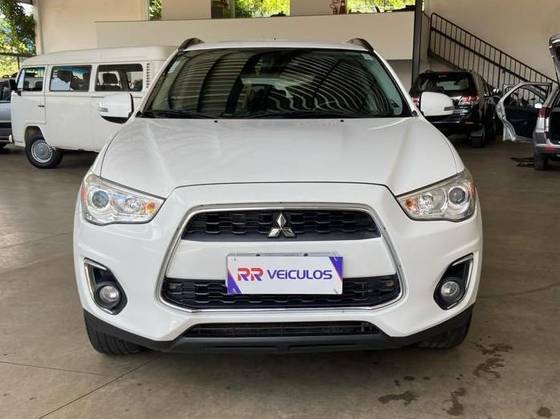 MITSUBISHI ASX 2015