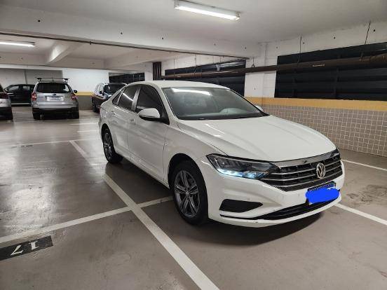 VOLKSWAGEN JETTA 2019