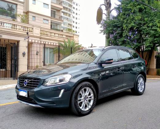 VOLVO XC60 2015