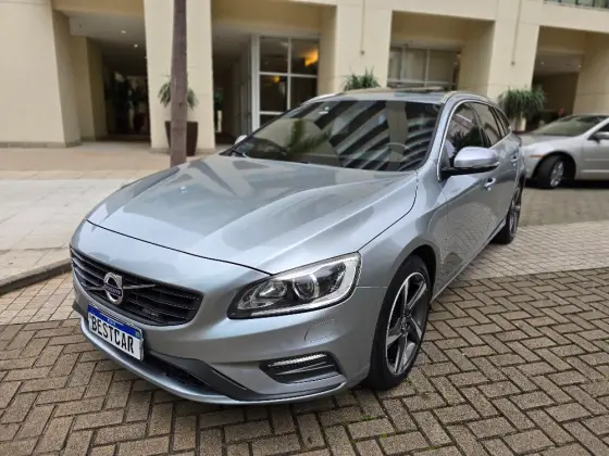 VOLVO V60 2014