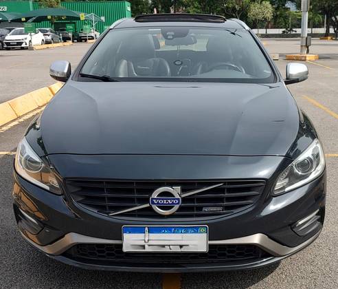 VOLVO V60 2014