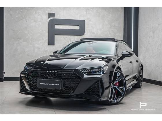 AUDI RS7 2021