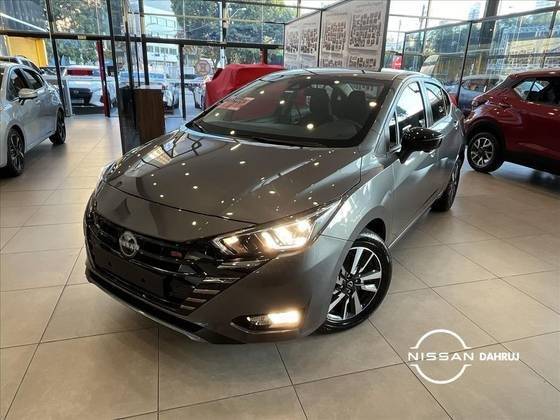 NISSAN VERSA 2025