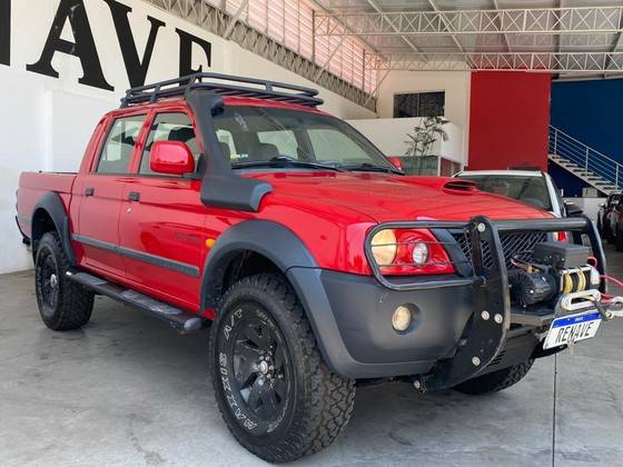 MITSUBISHI L200 2010