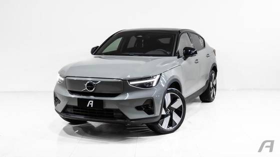 VOLVO C40 2022