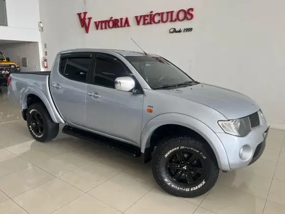MITSUBISHI L200 TRITON 2010
