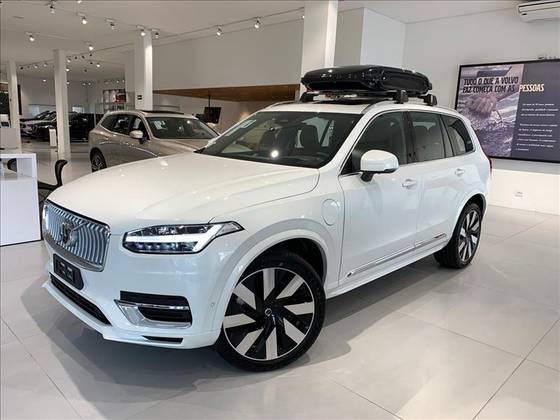 VOLVO XC90 2024