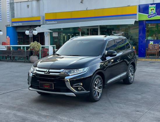 MITSUBISHI OUTLANDER 2018
