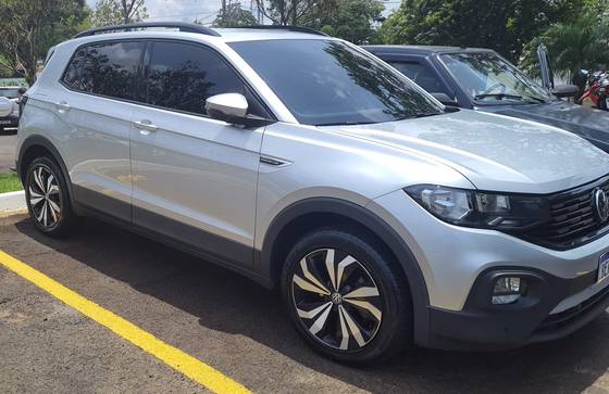VOLKSWAGEN T-CROSS 2021