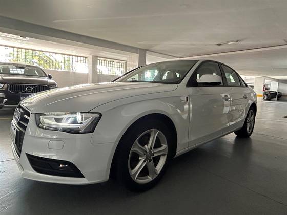 AUDI A4 2014