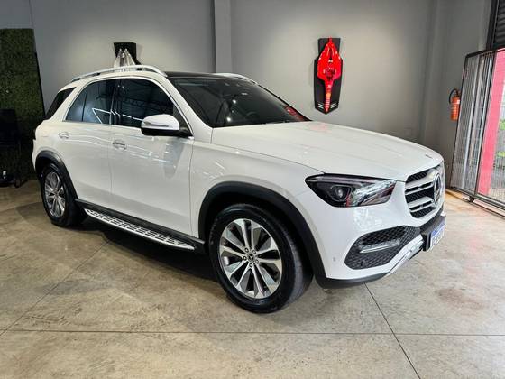 MERCEDES-BENZ GLE 400d 2021