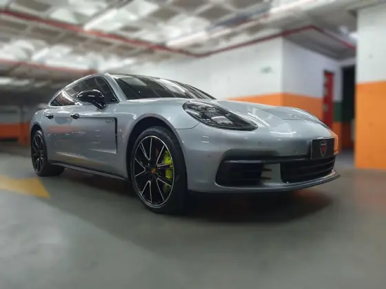 PORSCHE PANAMERA 2020