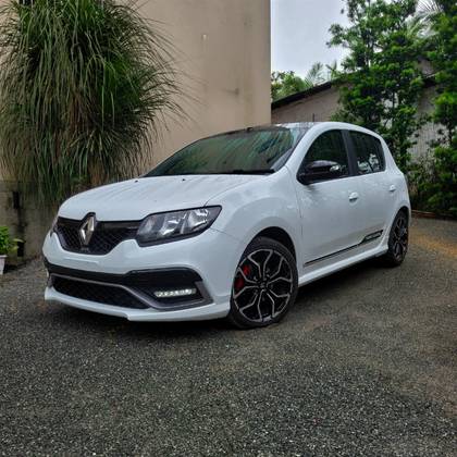 RENAULT SANDERO 2022