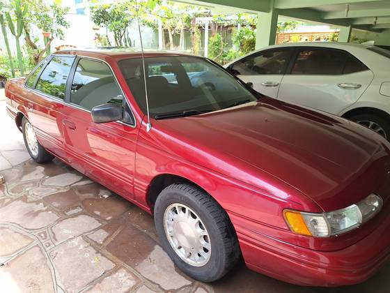 FORD TAURUS 1995