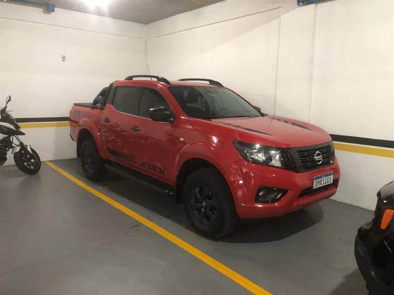 NISSAN FRONTIER 2021
