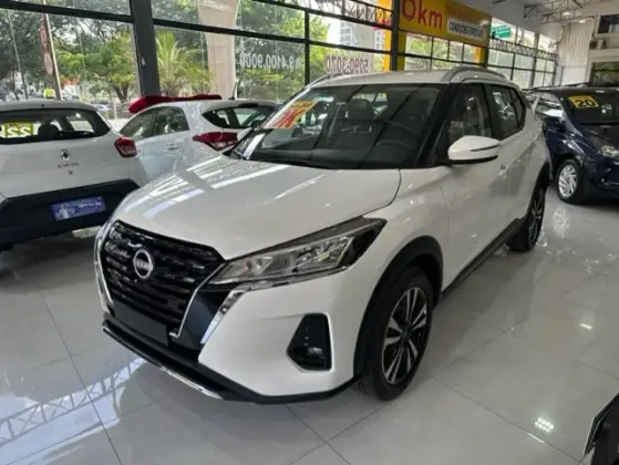 NISSAN KICKS 2024