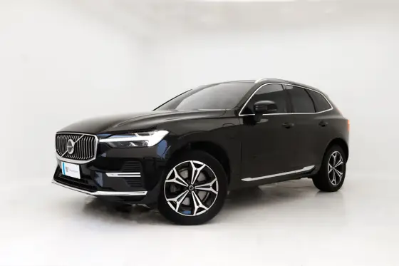 VOLVO XC60 2022