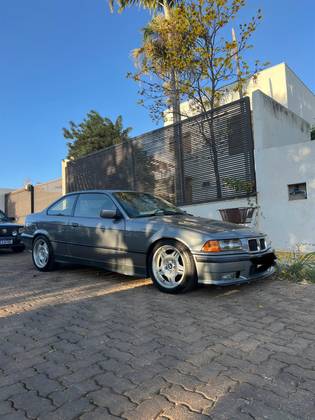BMW 325i 1992