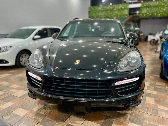 PORSCHE CAYENNE 2011