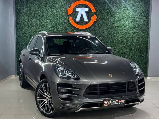 PORSCHE MACAN 2015
