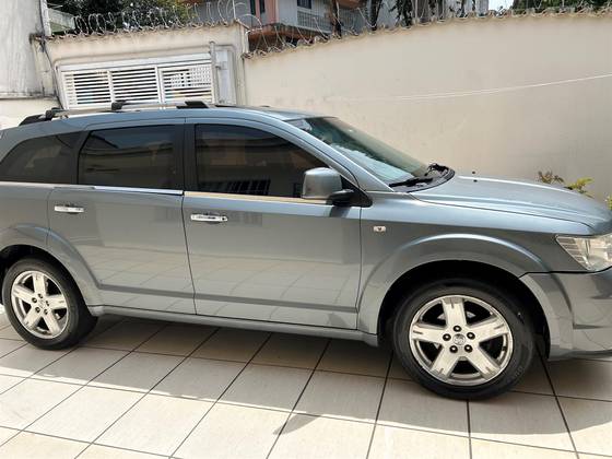 DODGE JOURNEY 2010
