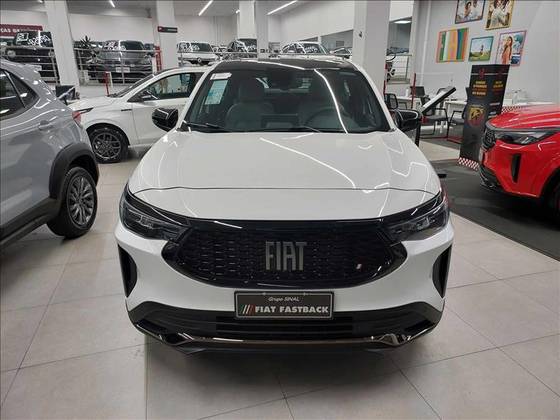 FIAT FASTBACK 2025