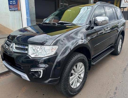 MITSUBISHI PAJERO 2016