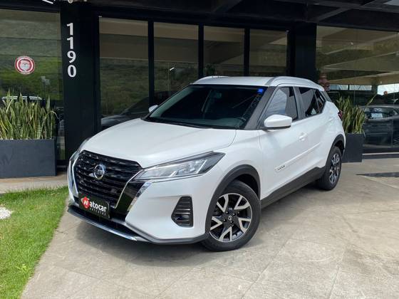 NISSAN KICKS 2022