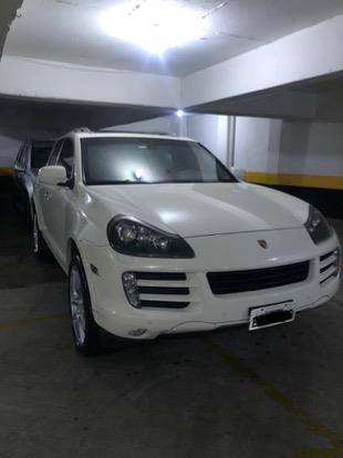 PORSCHE CAYENNE 2010