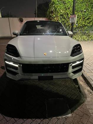 PORSCHE CAYENNE 2024