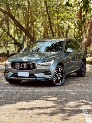 VOLVO XC60 2021