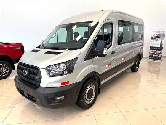 FORD TRANSIT 2024