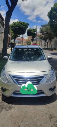 NISSAN VERSA 2017