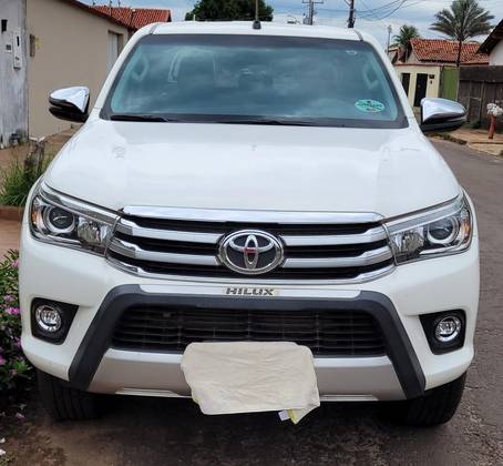 TOYOTA HILUX 2018