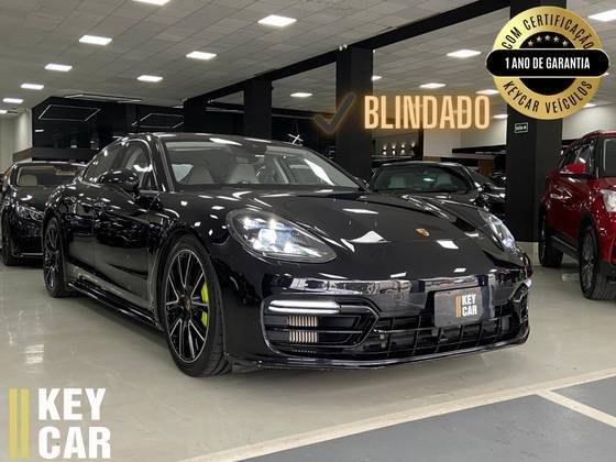 PORSCHE PANAMERA 2020