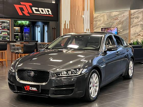 JAGUAR XE 2017