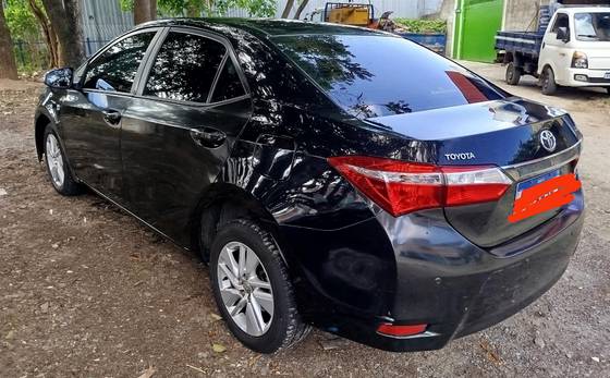 TOYOTA COROLLA 2015