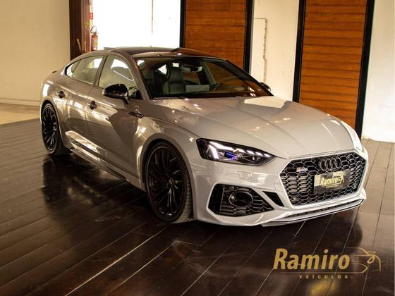 AUDI RS5 2021