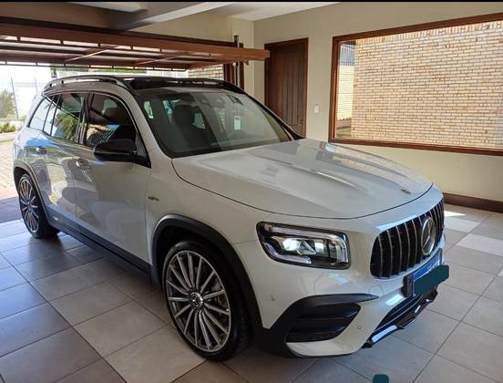 MERCEDES-BENZ GLB 35 AMG 2022
