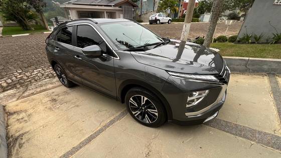 MITSUBISHI ECLIPSE CROSS 2023