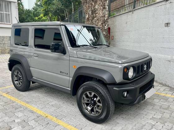 SUZUKI JIMNY 2023